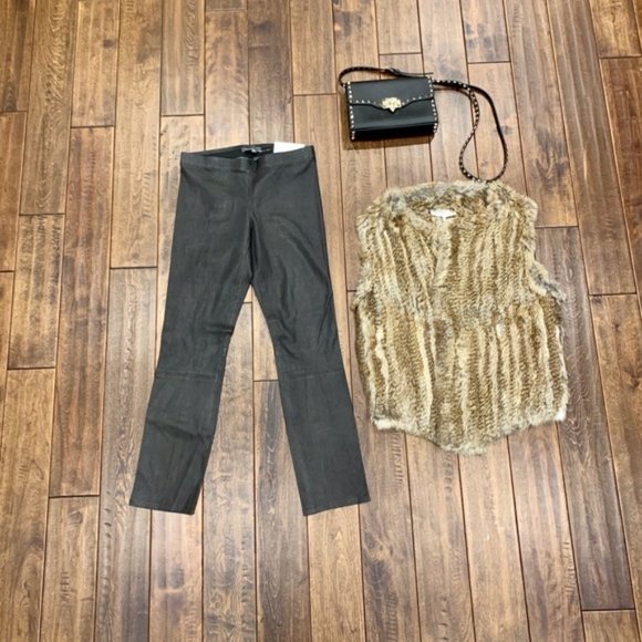 β¨ SOLD β¨ π Vince Lamb Leather Cropped Leggings - Picture 3 of 7